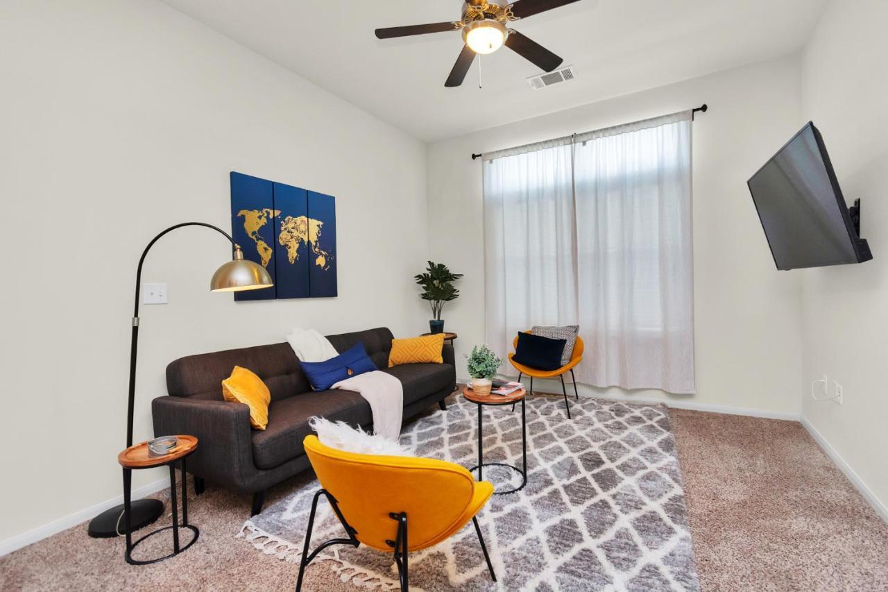 Charming Suite With Gym Near Nrg Medical Center Houston Bagian luar foto