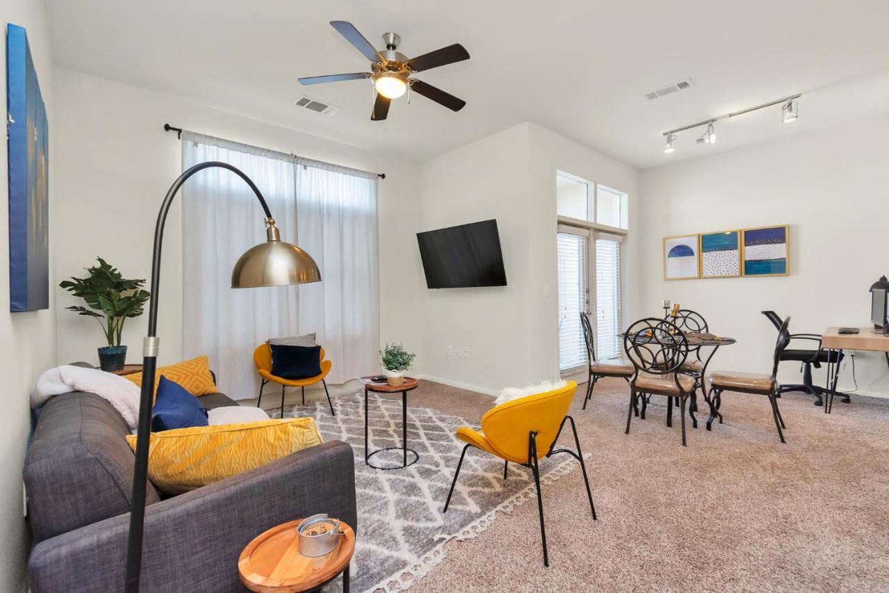 Charming Suite With Gym Near Nrg Medical Center Houston Bagian luar foto